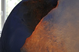 Rozkosz, rzeźba 150x150 cm, żywica akrylowa polichromowana, 2016)